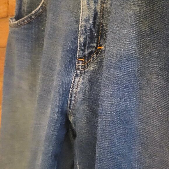 Y2K Calvin Klein Straight Leg Mid-Rise Jeans, Medium Wash - Size 8 - Picture 7 of 7